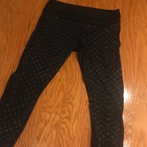 Lululemon leggings- size 8